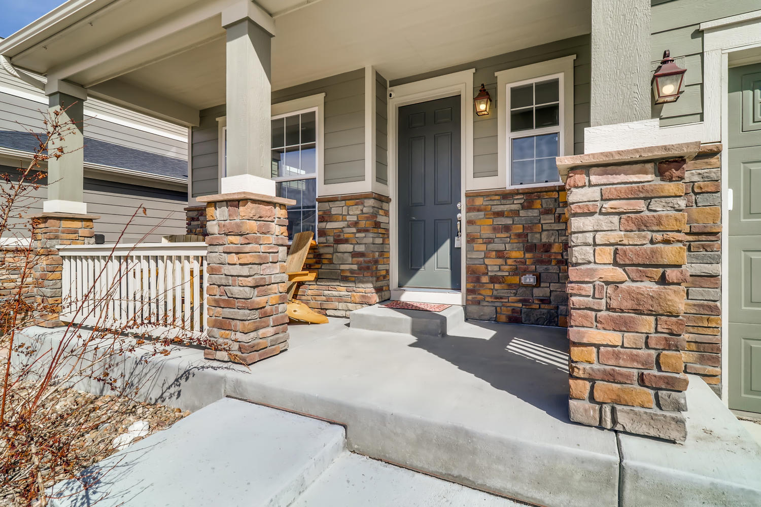 REAL ESTATE LISTING: 1029 Redbud Circle Front Porch