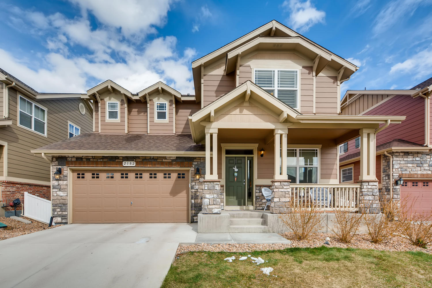 REAL ESTATE LISTING: 2182 Steppe Dr Longmont Exterior Front