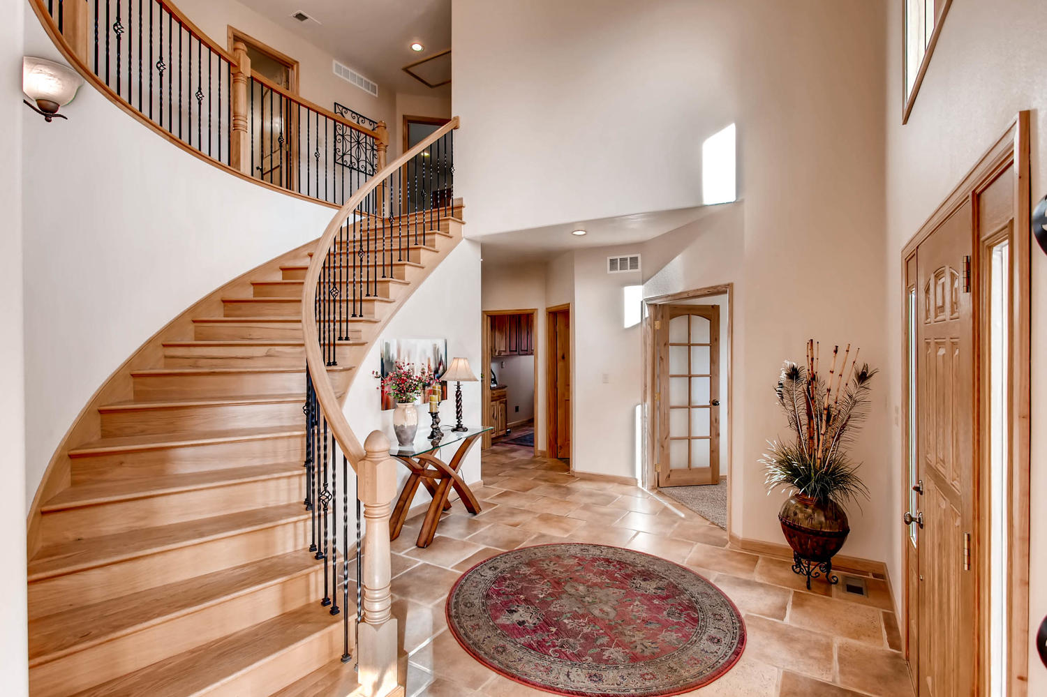 Windsor Real Estate Hilltop Drive Foyer
