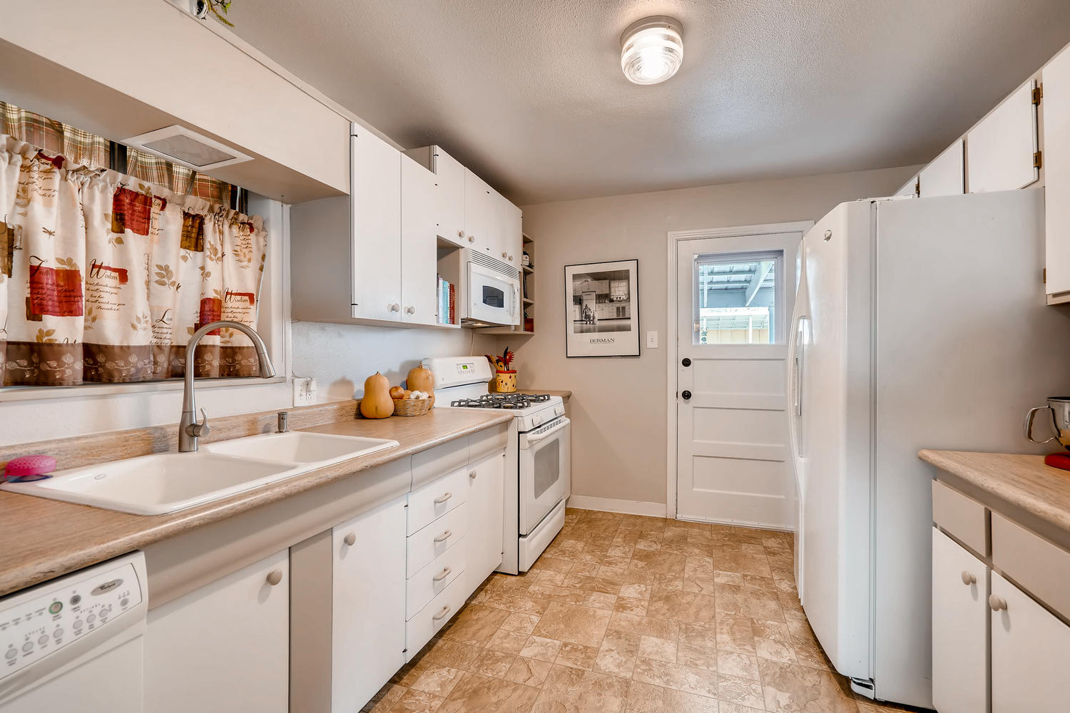 NEW LISTING: 579 S Quivas St Denver CO Kitchen