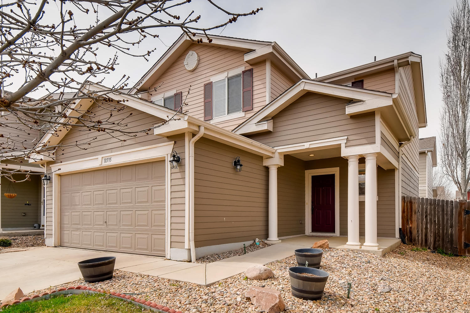 REAL ESTATE LISTING: 10595 Forester Pl Longmont CO Exterior Front