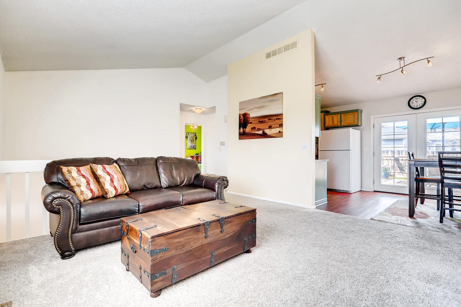REAL ESTATE LISTING: 8725 S Yukon St Littleton CO Living Room