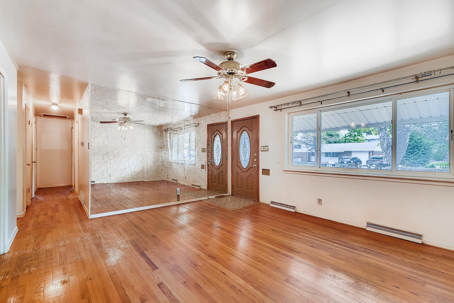 REAL ESTATE LISTING: 1025 W 101st Place Northglenn Living Room