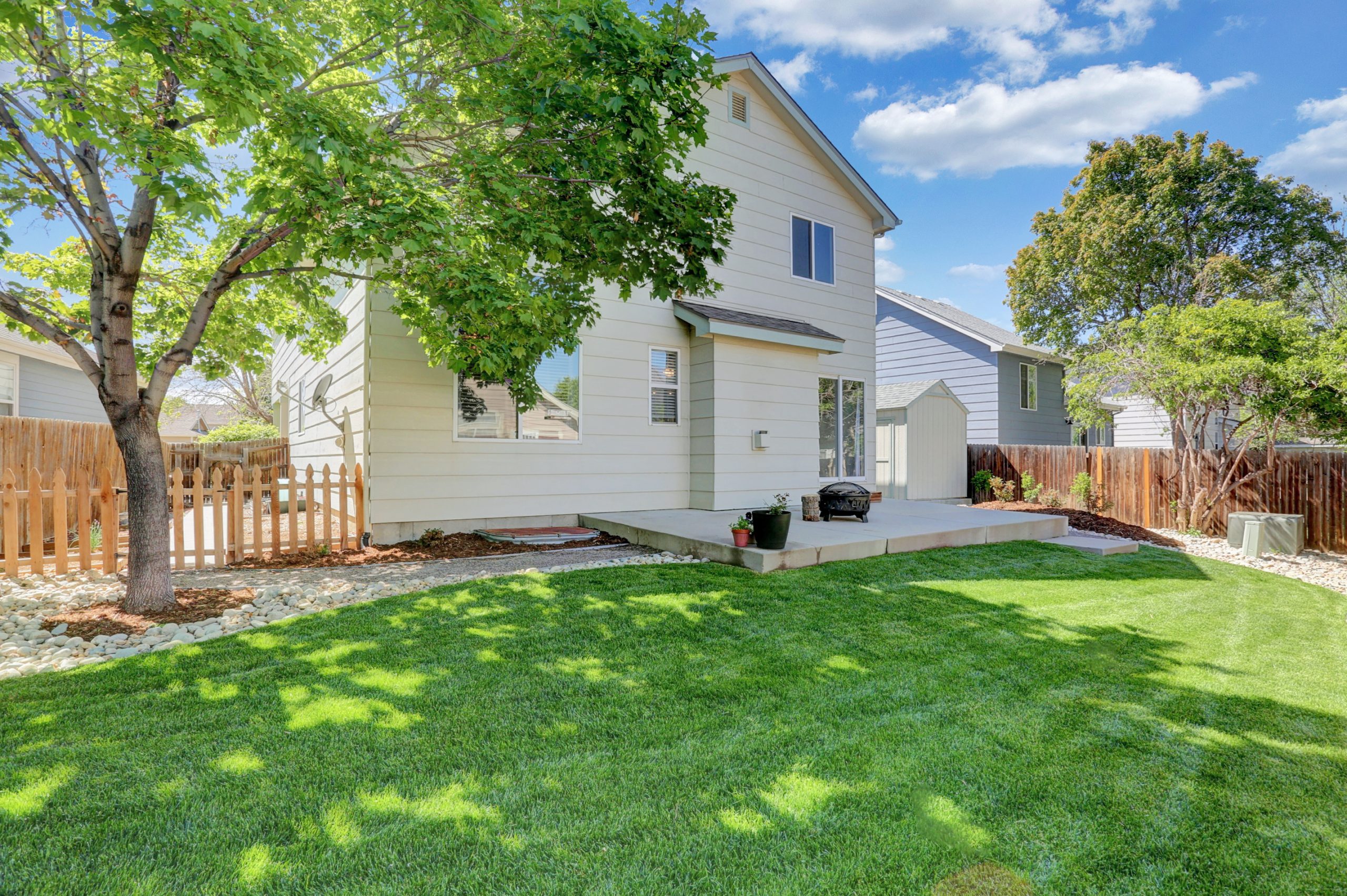 REAL ESTATE LISTING: 10502 Falcon St Firestone Back Yard