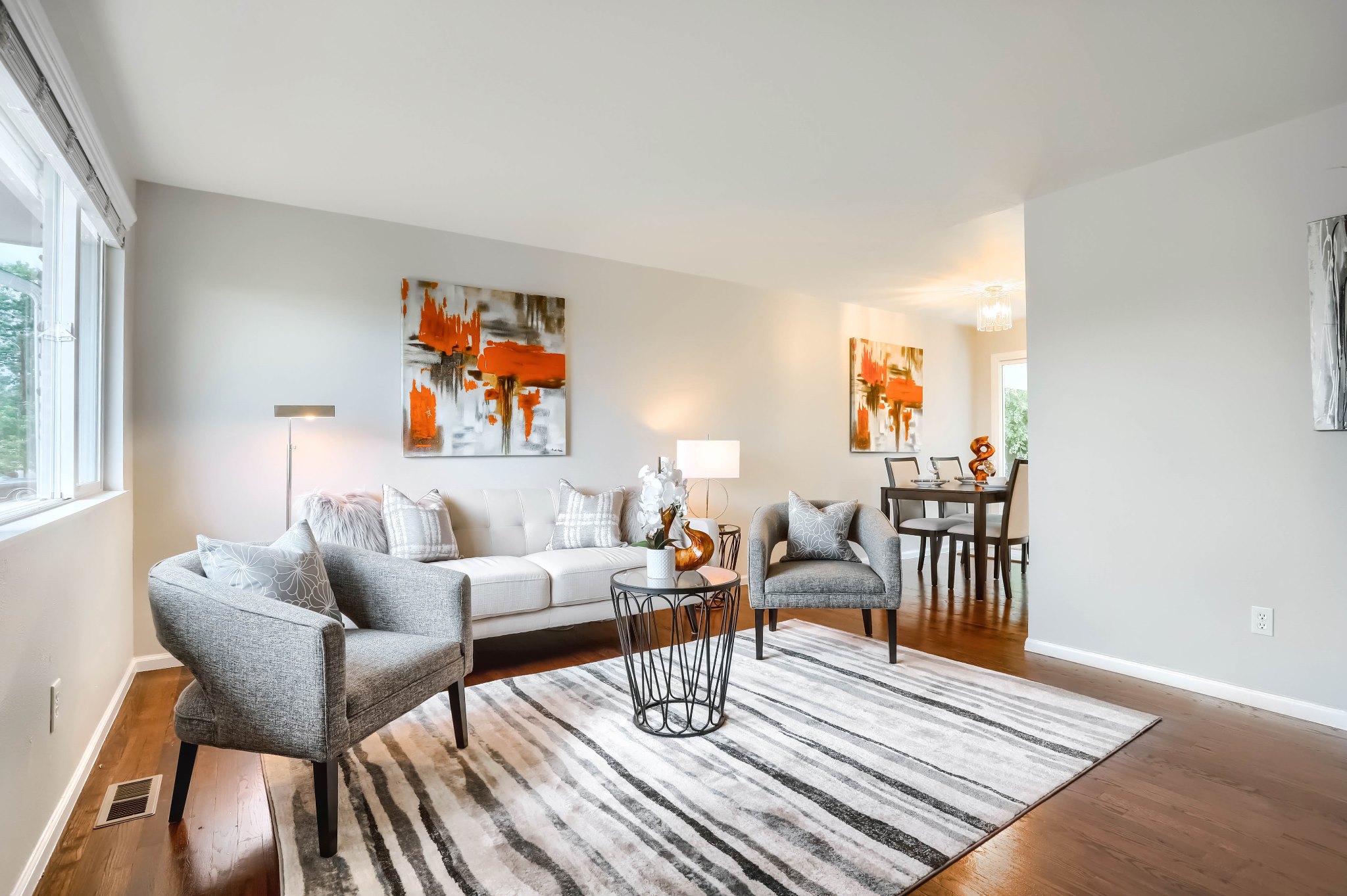 REAL ESTATE LISTING: 1309 Douglas Dr Denver Living and Dining Room