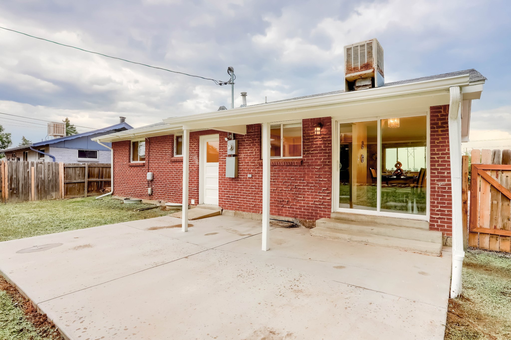 REAL ESTATE LISTING: 1309 Douglas Dr Denver Covered Porch