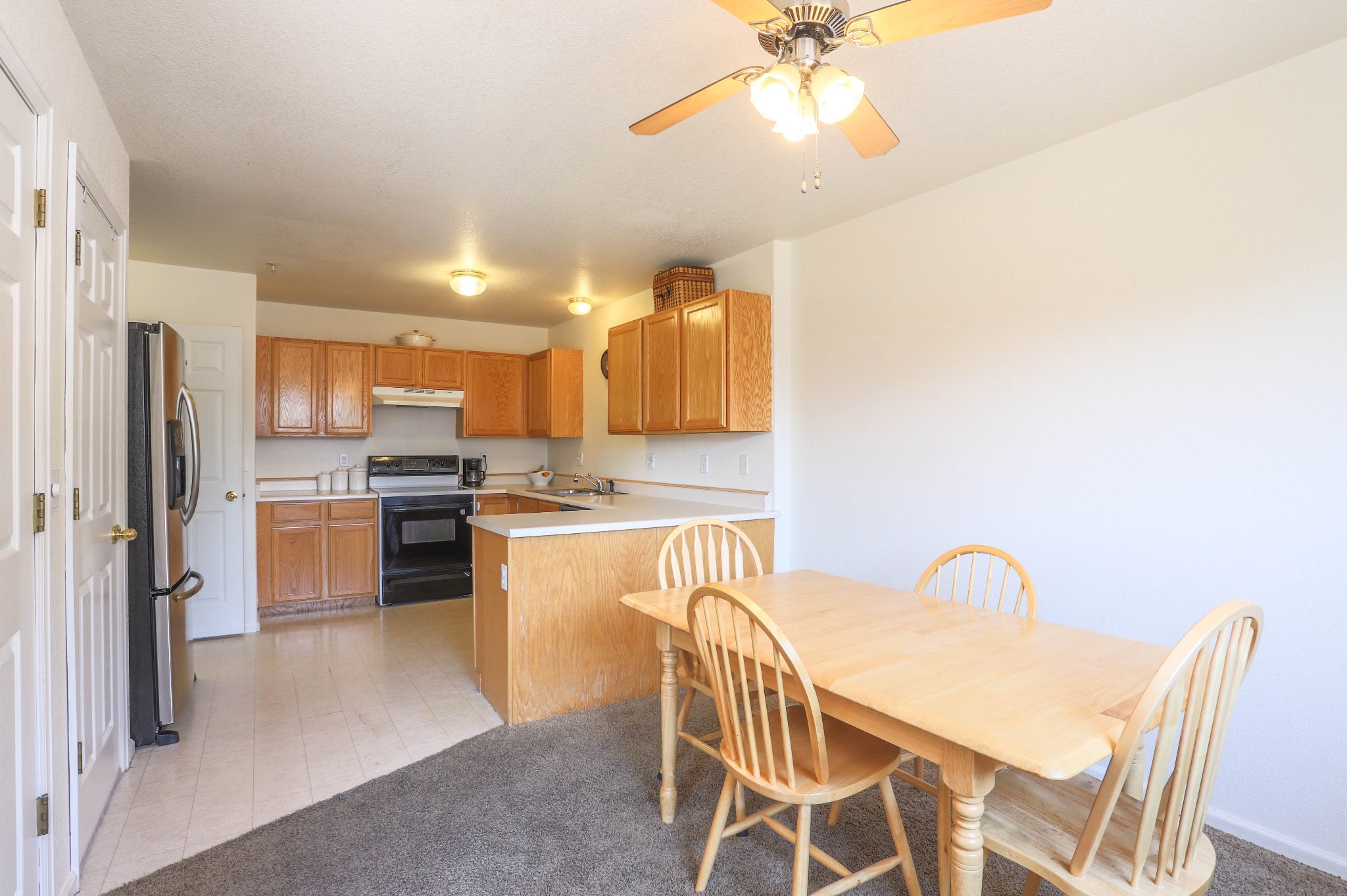 REAL ESTATE LISTING: 1601 Great Western Dr Longmont Dining Room