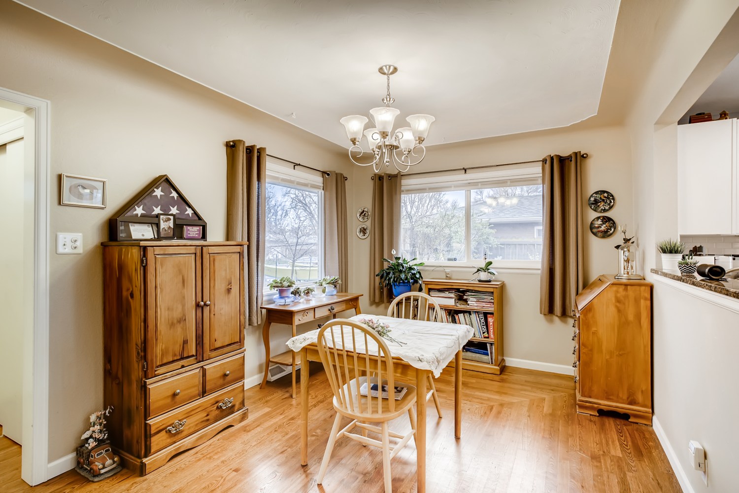 REAL ESTATE LISTING: 1737 Emery St Longmont CO Dining Room