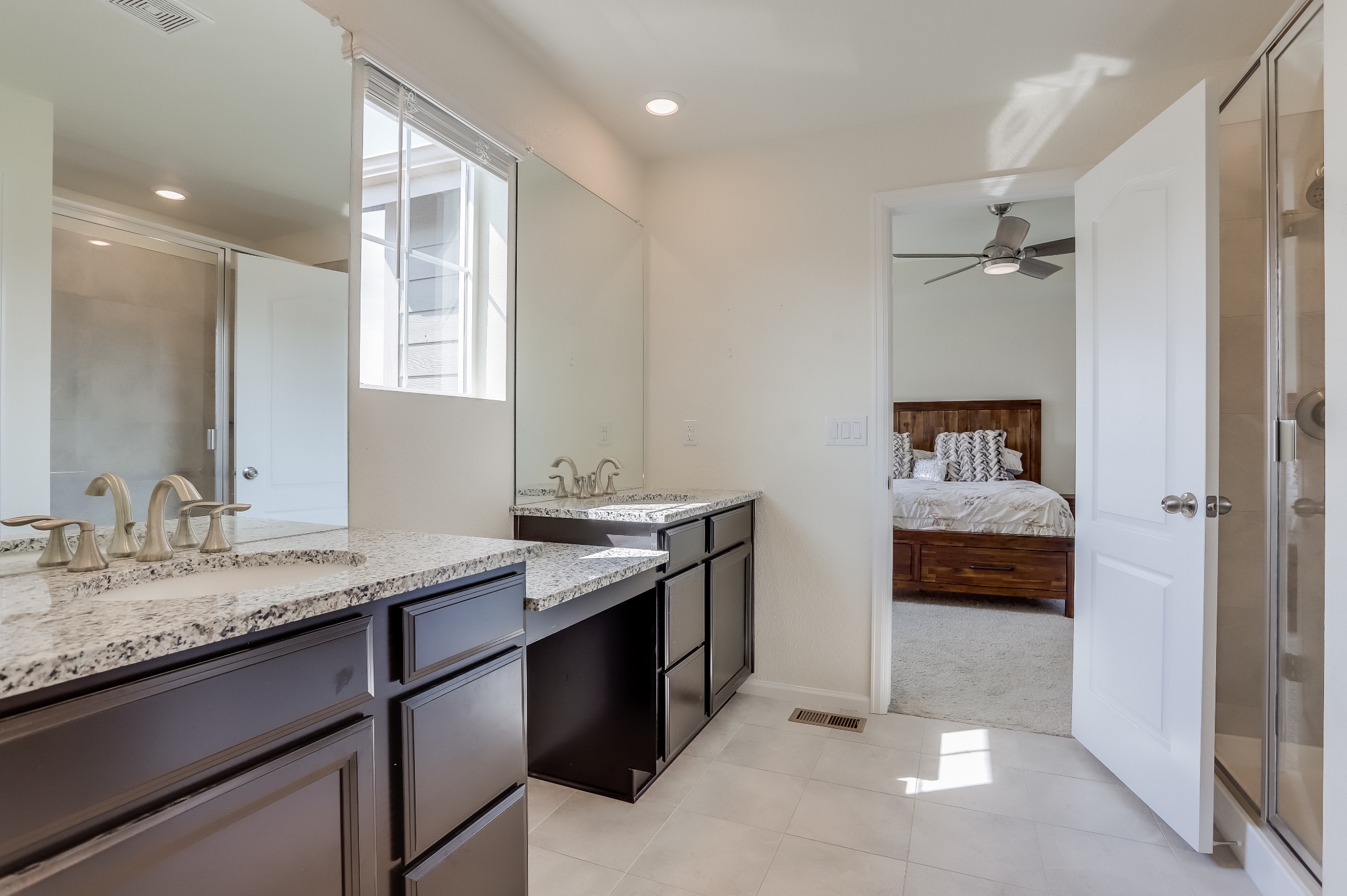REAL ESTATE LISTING: 12813 Clearview St Firestone Master Bath