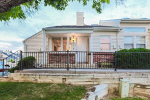 REAL ESTATE LISTING: 1010S Pitkin St Aurora Front Entry