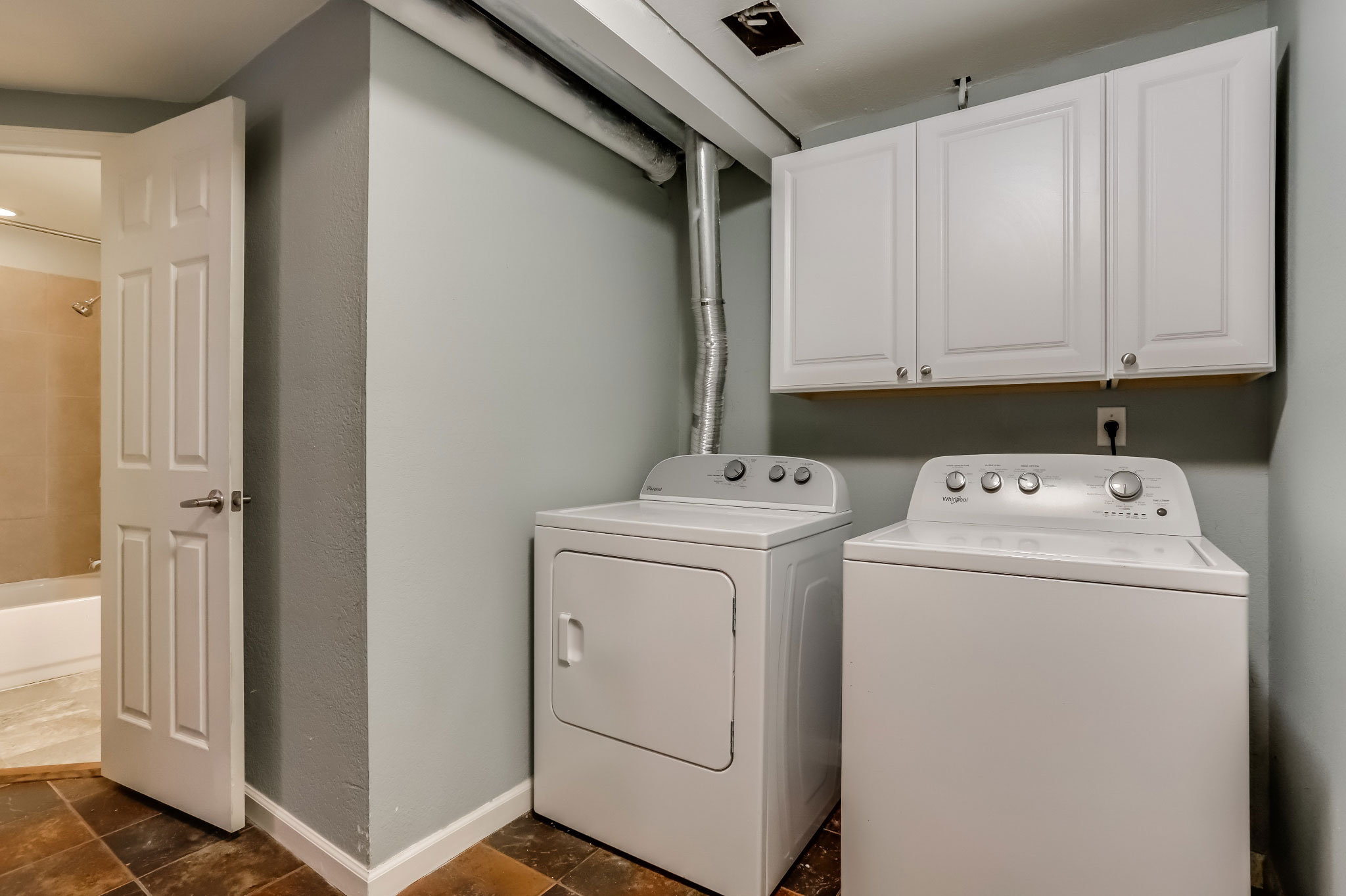 REAL ESTATE LISTING: 2124 Boise Ct Laundry Room