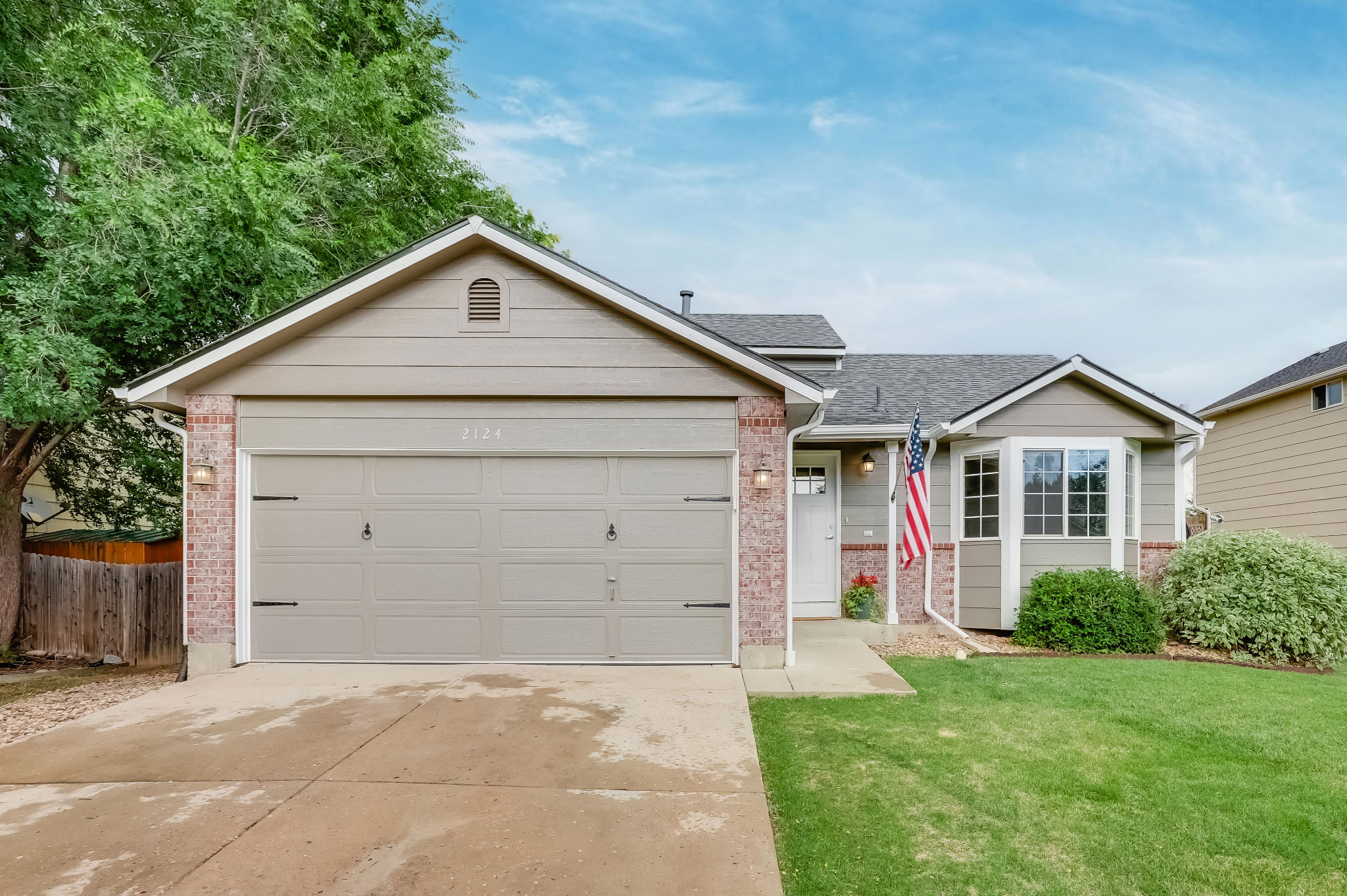 REAL ESTATE LISTING: 2124 Boise Ct Front Exterior