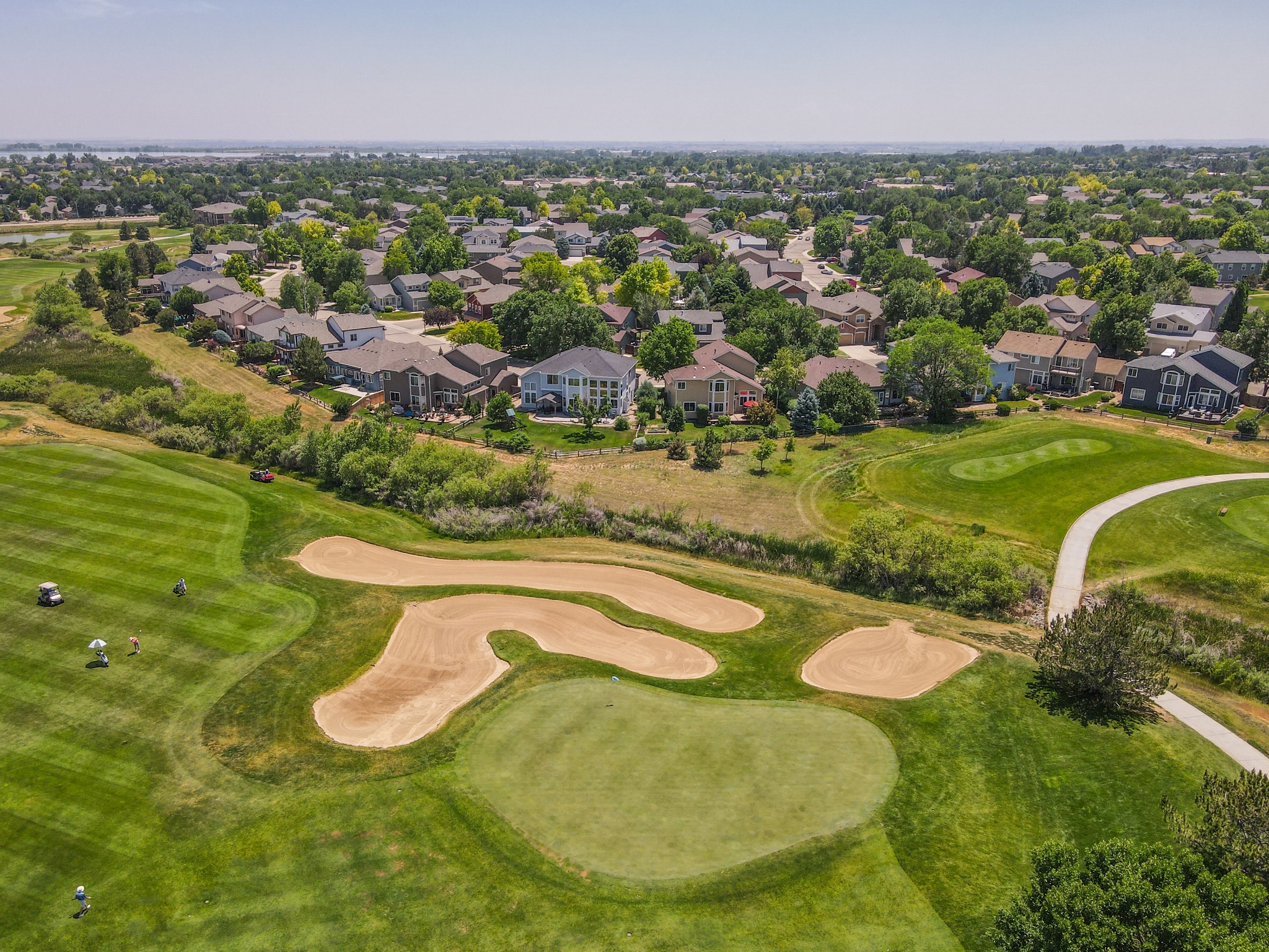REAL ESTATE LISTING: 610 Clarendon Drive Longmont Golf Course View