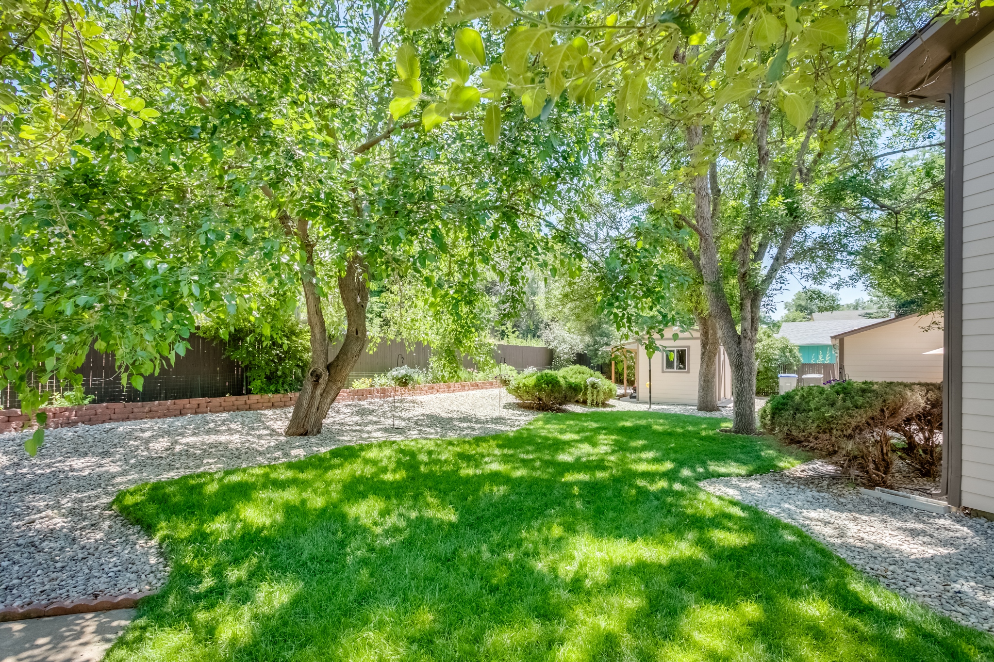 REAL ESTATE LISTING: 461 Verdant Cir Longmont