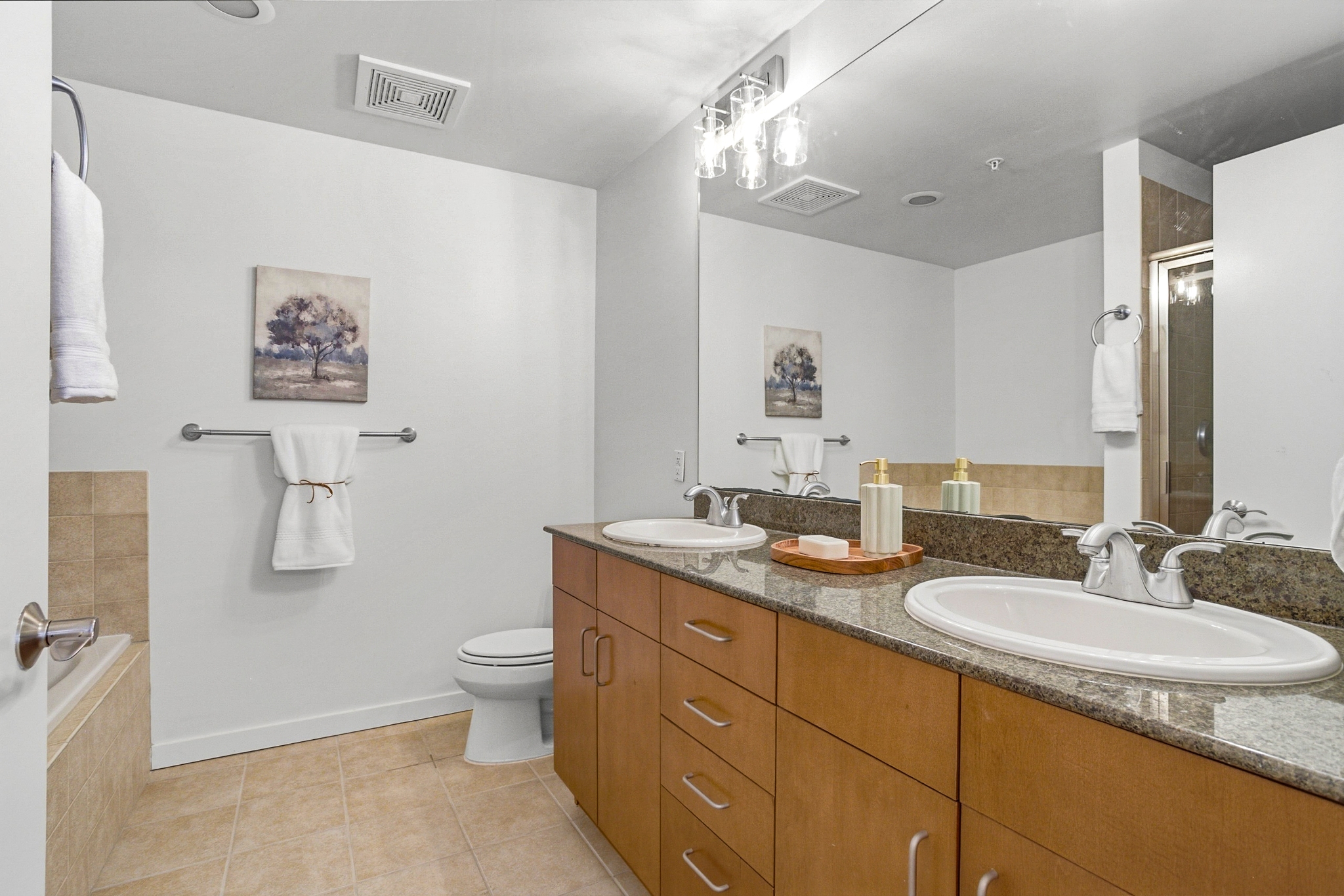 REAL ESTATE LISTING: 3710 Arapahoe Ave C-115 Boulder Primary Bath