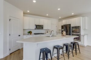 REAL ESTATE LISTING: 2080 Sicily Circle Longmont Kitchen