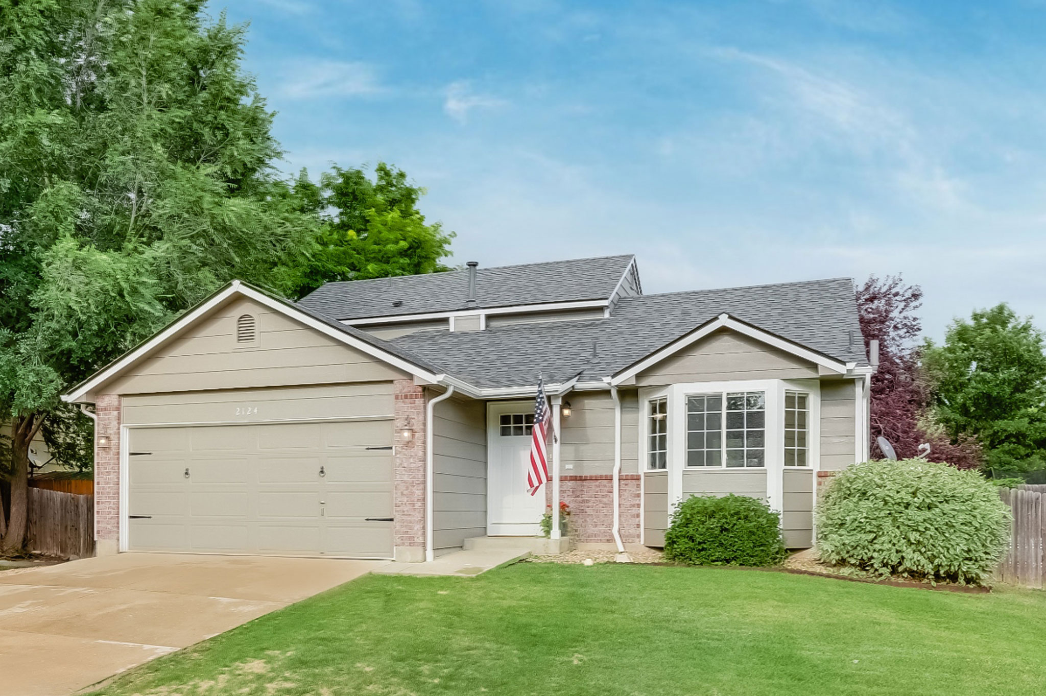 REAL ESTATE LISTING: 2124 Boise Ct Longmont