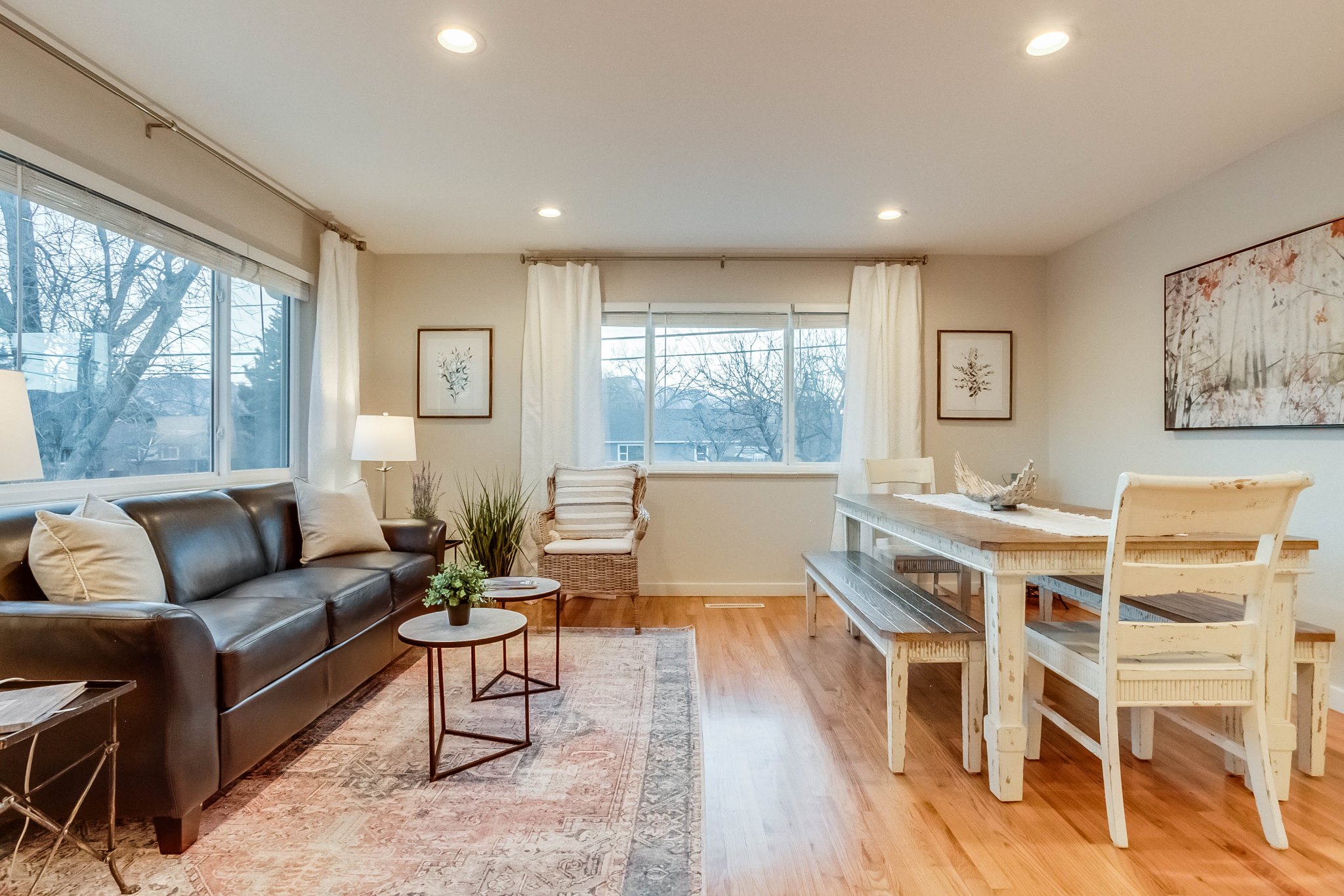 REAL ESTATE LISTING: 2502 Mount Vernon St Colorado Springs Living Room