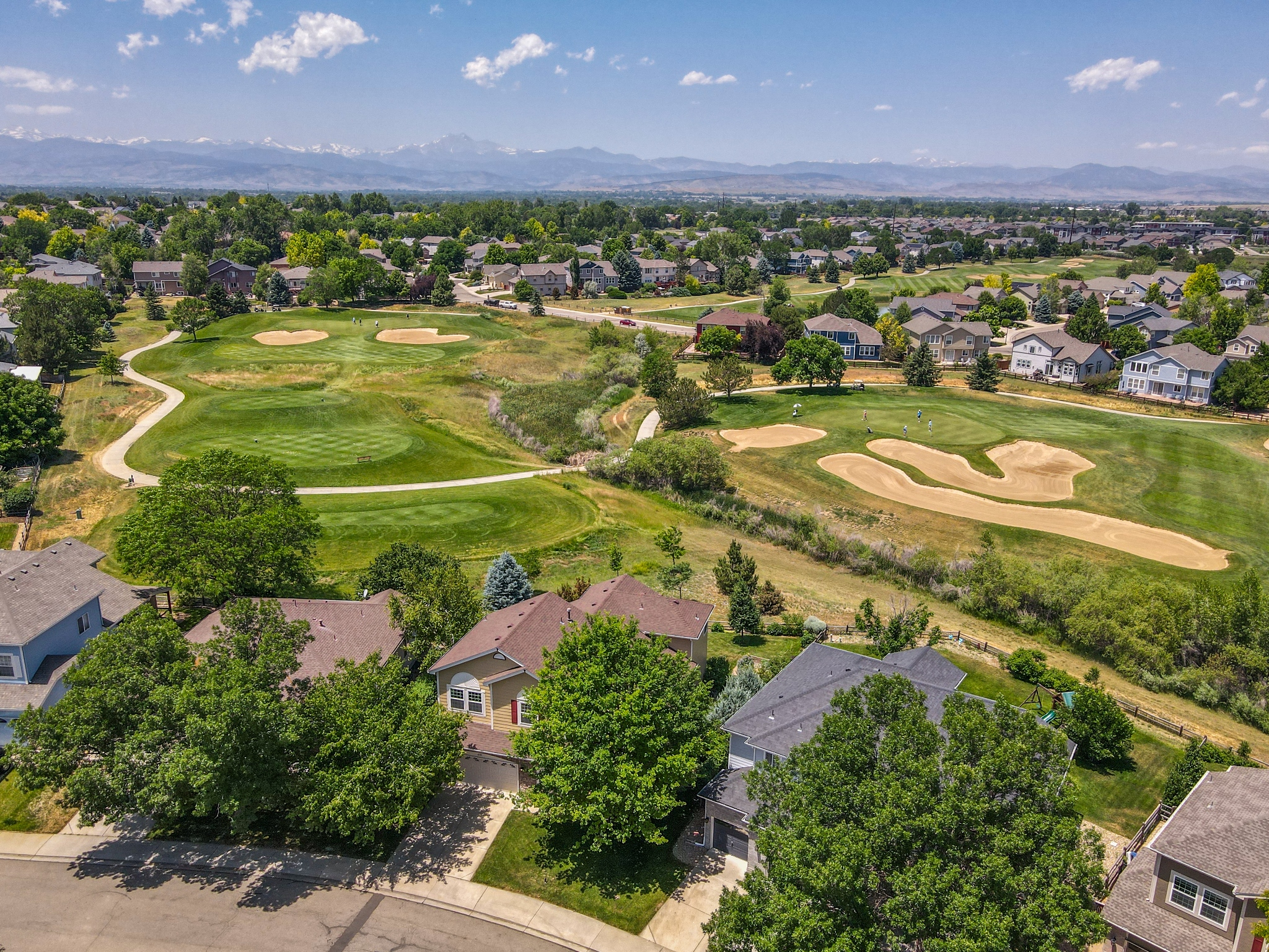 REAL ESTATE LISTING: 610 Clarendon Drive Longmont