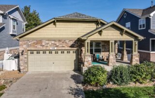 REAL ESTATE LISTING: 208 Olympia Ave Longmont