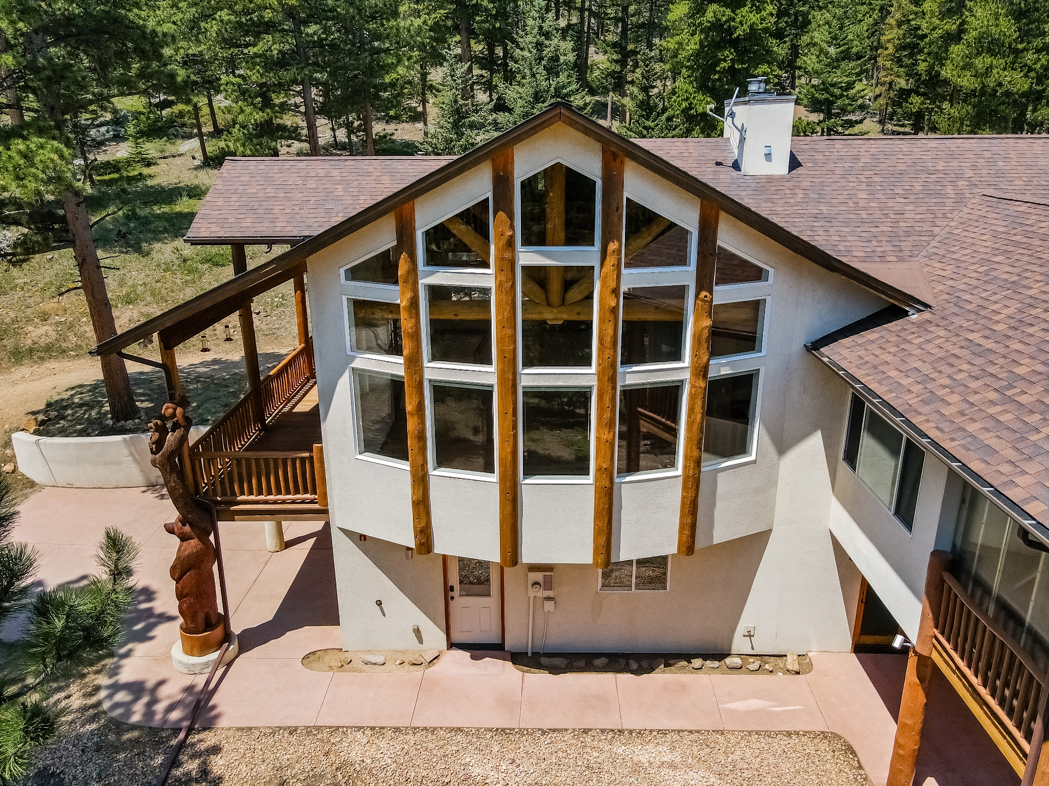 REAL ESTATE LISTING: 221 Rockledge Circle Lyons Basement Shared Bath